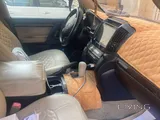 FOR SALE – Toyota Land Cruiser 2011 GXR V8
